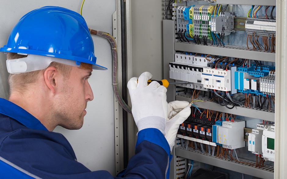 électricien urgence Élancourt
